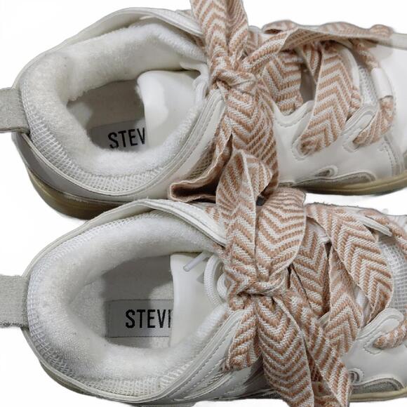 "Steve Madden"Sz.8 ROARING White, Light Gray & Green Low-Top Sneakers.Great Cond - Picture 9 of 16